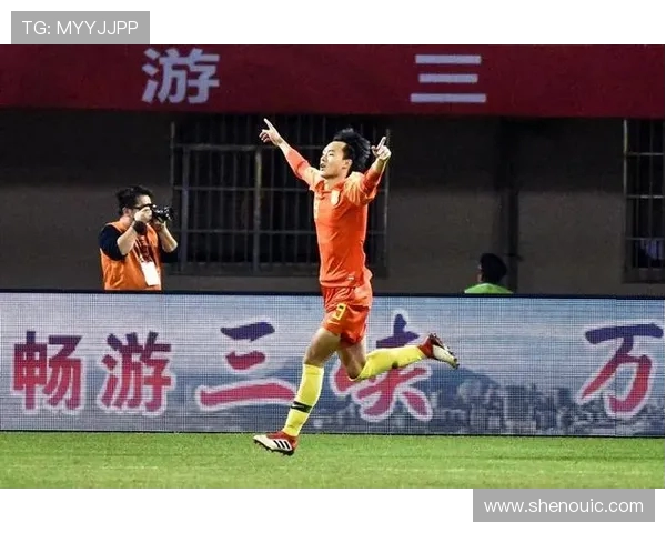 重庆足球队实力崛起荣登足球力量排行榜第十名引发关注