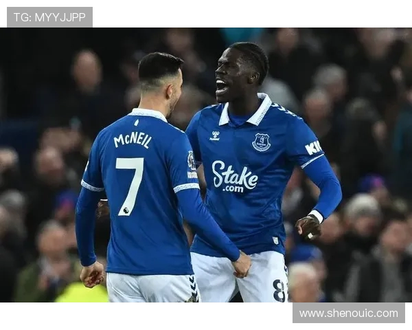 今晚里昂对阵埃弗顿历史战绩分析与赛前展望